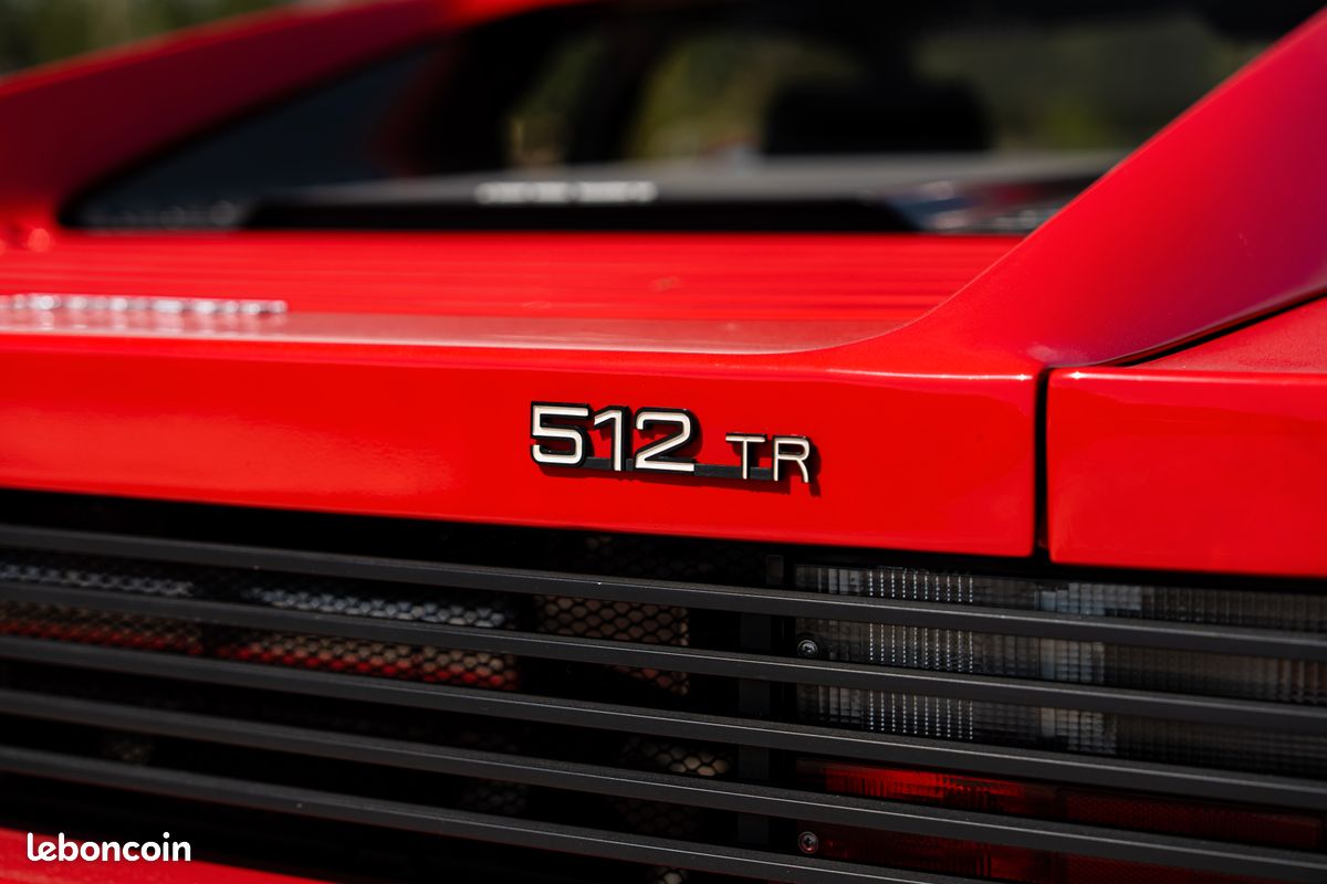 Ferrari 512 TR | Rosso Corsa | Intérieur Tout cuir Noir | Classiche | Première Peinture | À partir de 4250/mois (image 14)