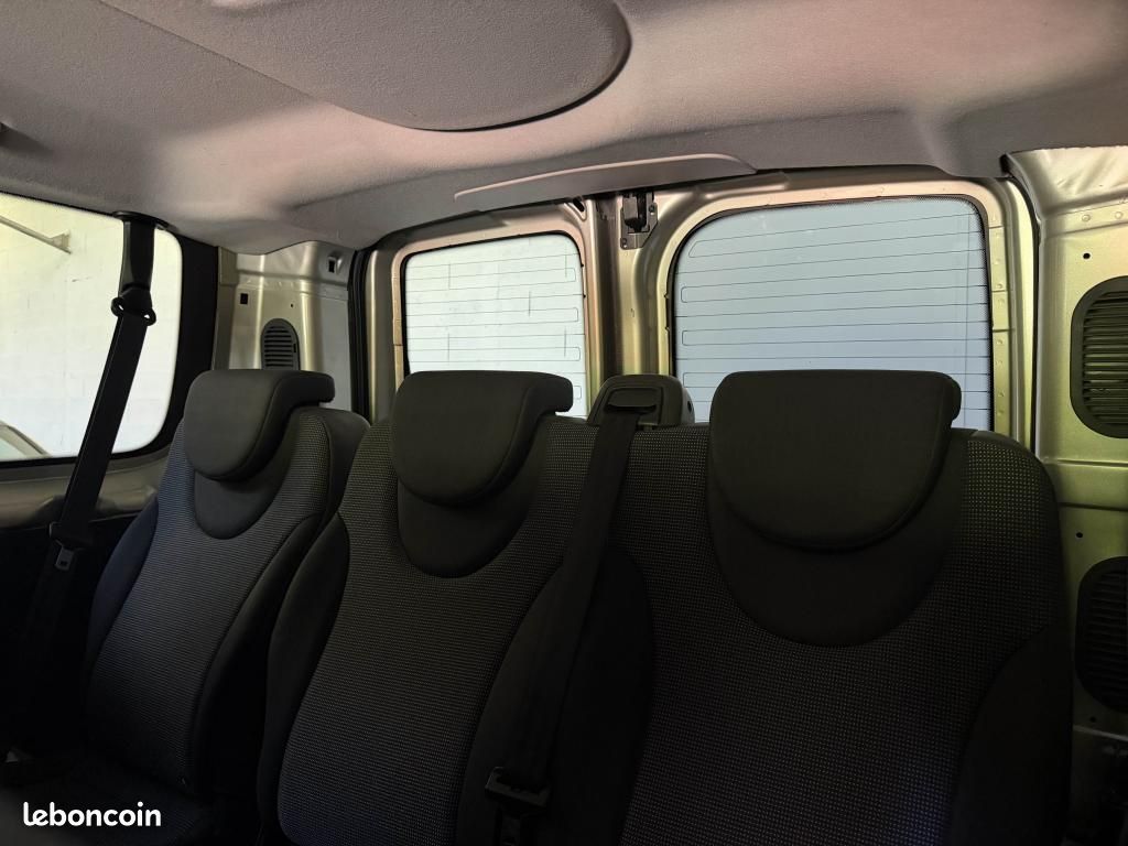 PEUGEOT EXPERT 1.6l HDi 90ch Tepee Confort Pack Court - 9pl + Double Ouverture (image 21)