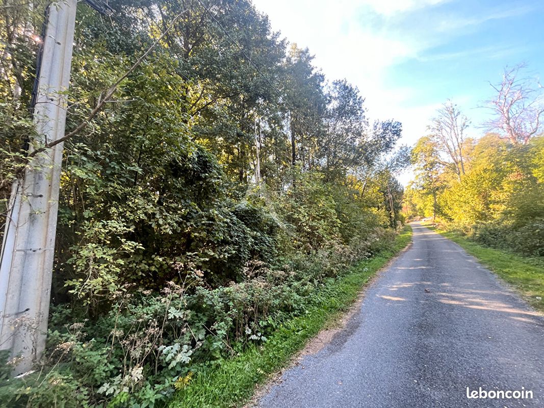 Terrain 2183 m² · à Dourdan · 2 183 m² · 88 700 €
