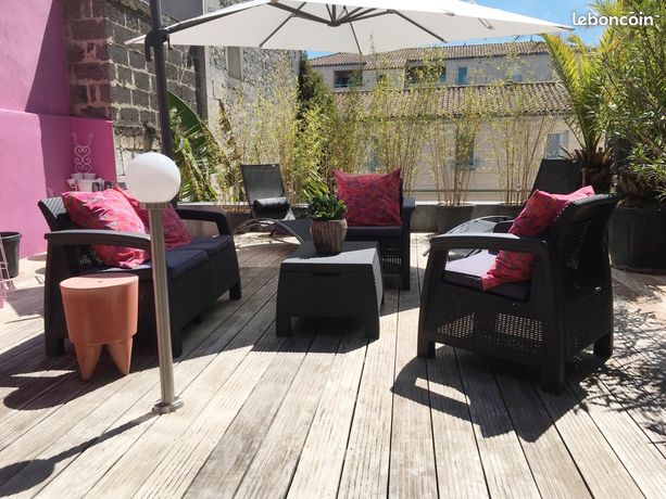 Maison de ville avec terrasse Angoulême centre