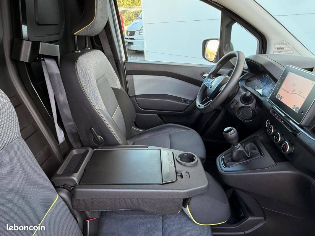 Renault Kangoo VAN DCI 95 EXTRA R-LINK 3 PLACES (image 10)