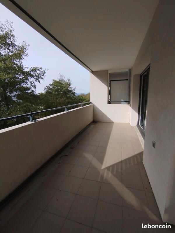 Appartement 3 pièces 70 m² · à Sainte-Foy-lès-Lyon · 70 m² · 1 270 €/mois