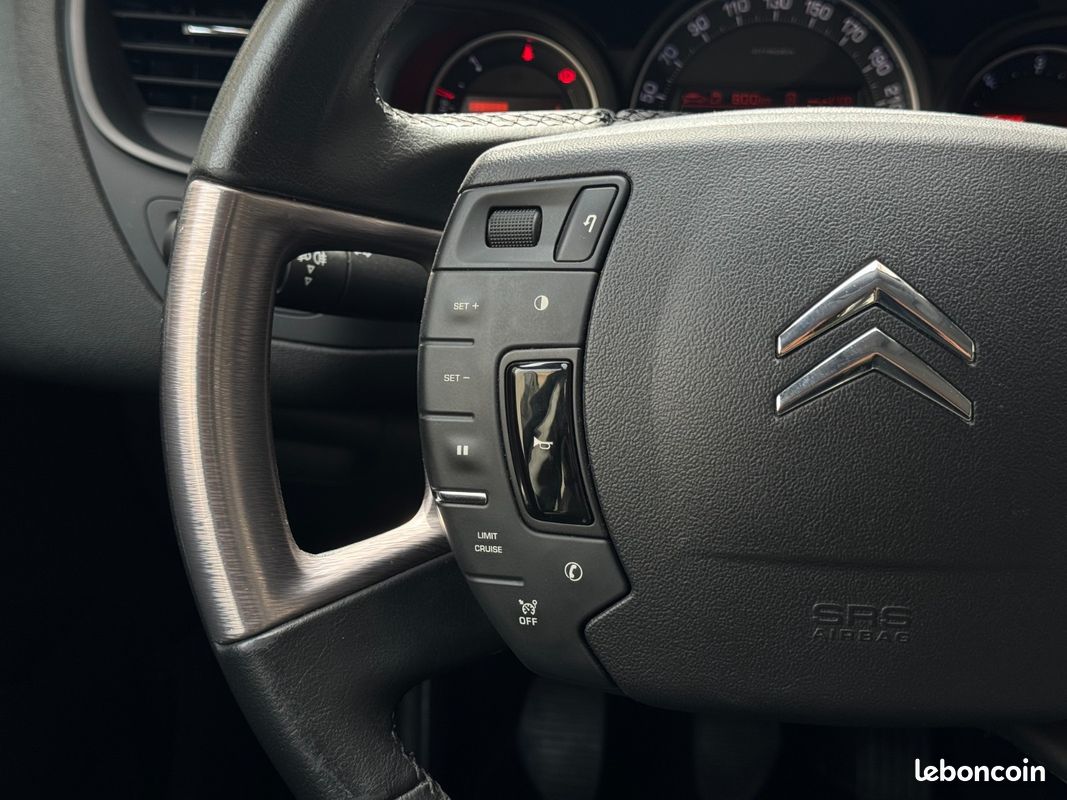 CITROEN C5 HDi 160ch Exclusive+ - Suivi d'Entretien Complet (image 16)