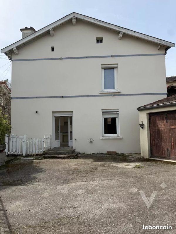 Immeuble 5 pièces 113 m² · à Firminy · 113 m² · 149 000 €
