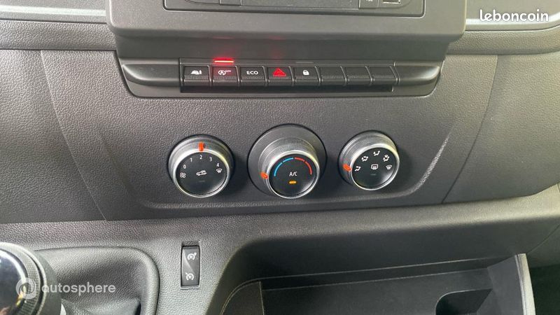 Renault Master Véhicule utilitaire ou Société F3500 L3H1 2.3 Blue dCi 145ch Confort EuroVI (image 26)