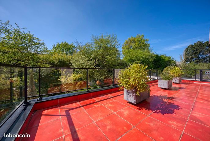 Villa 7 pièces 230 m² — 13