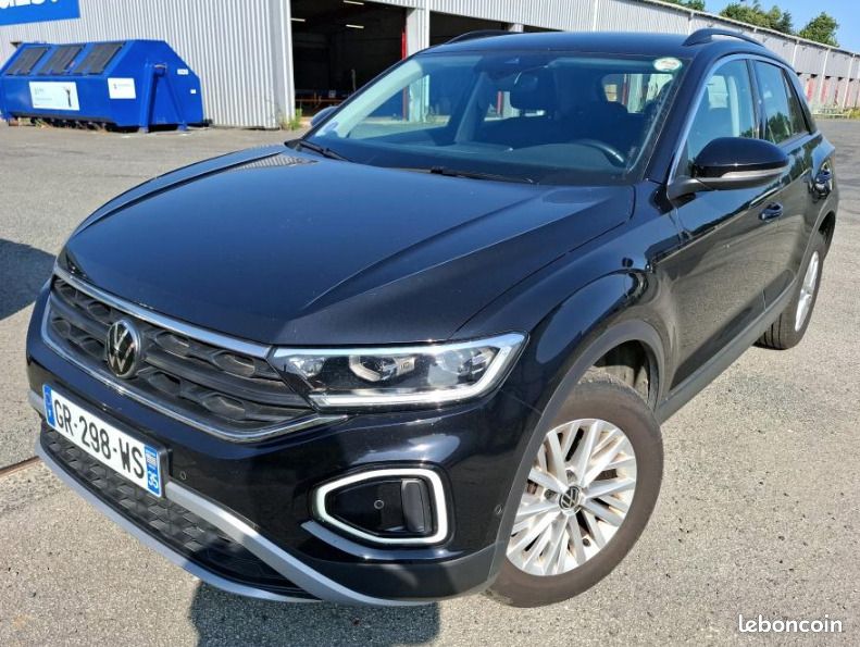 Volkswagen T-Roc 1.0 TSI 110ch Life Plus (image 1)