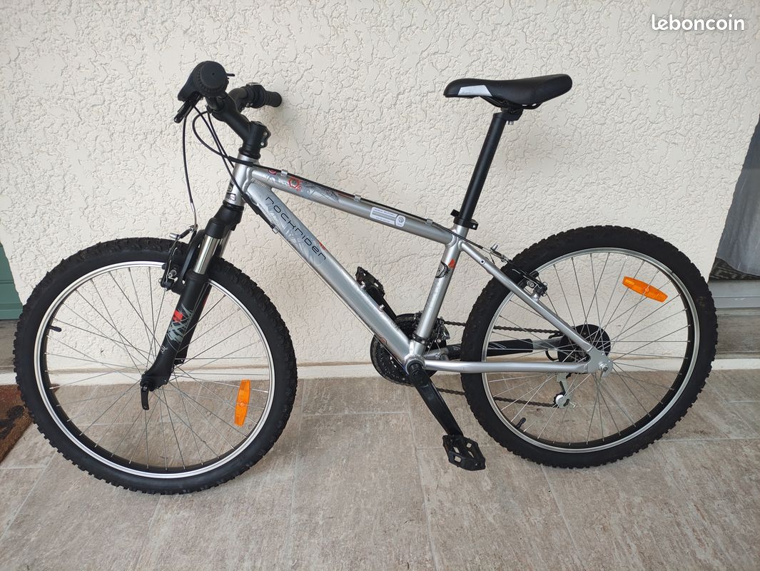 VTT Rockrider 24 pouces mixte neuf en aluminum et accessoires Vélos