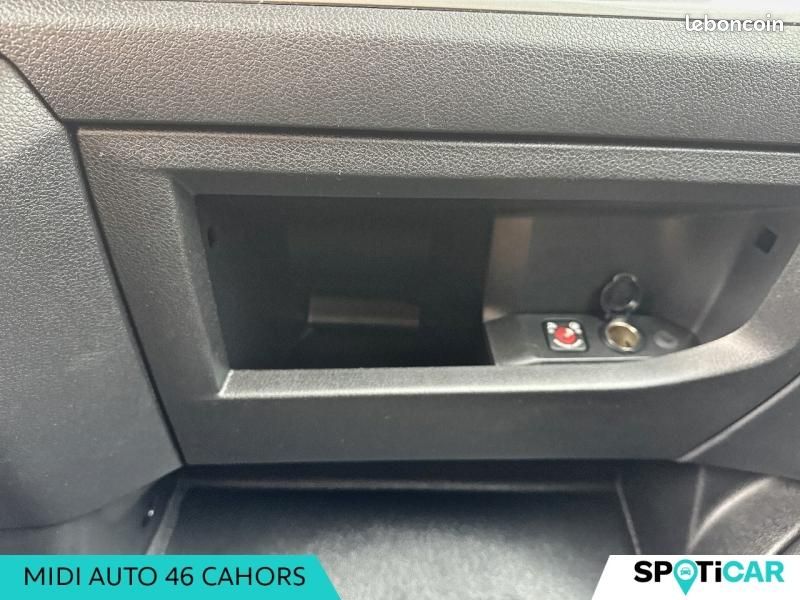 Citroen SpaceTourer XL 2.0 BlueHDi 180ch S&S EAT8 Business (image 21)