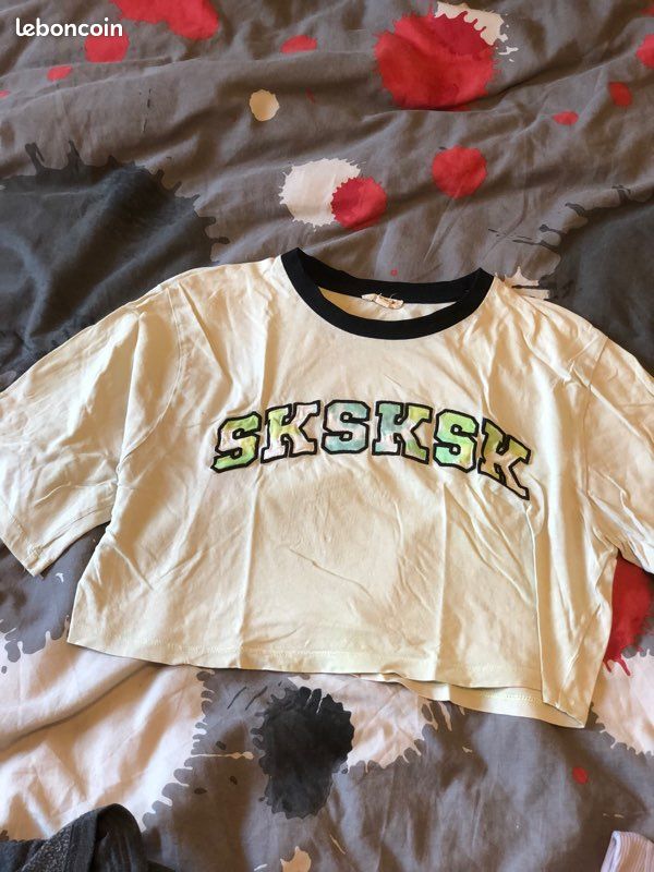 T-shirt (image 1)