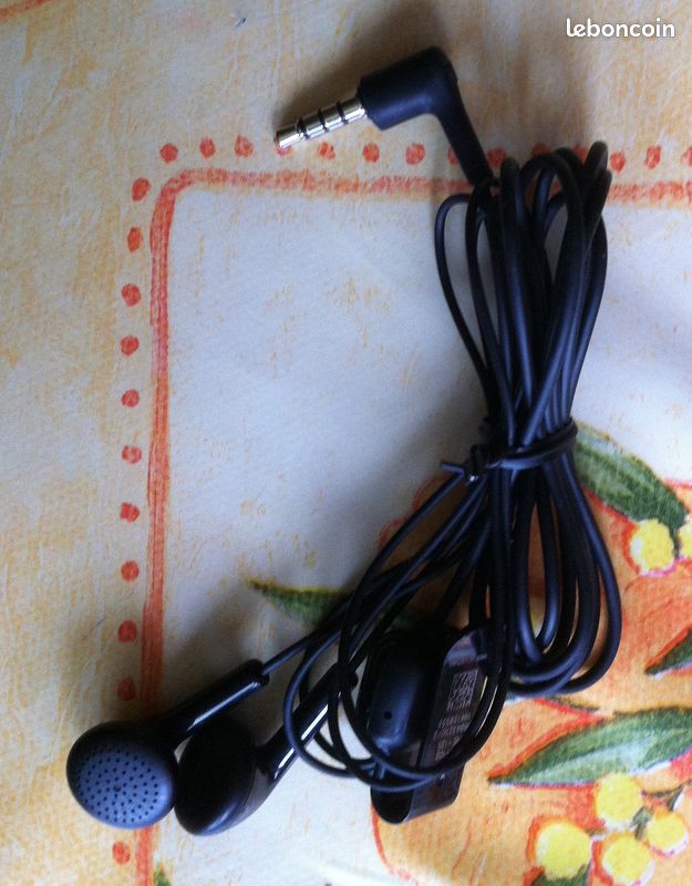 Oreillette Micro + Ecouteur (image 2)