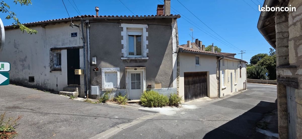 Maison 2 pièces 40 m² · à Ruffec · 40 m² · 34 000 €