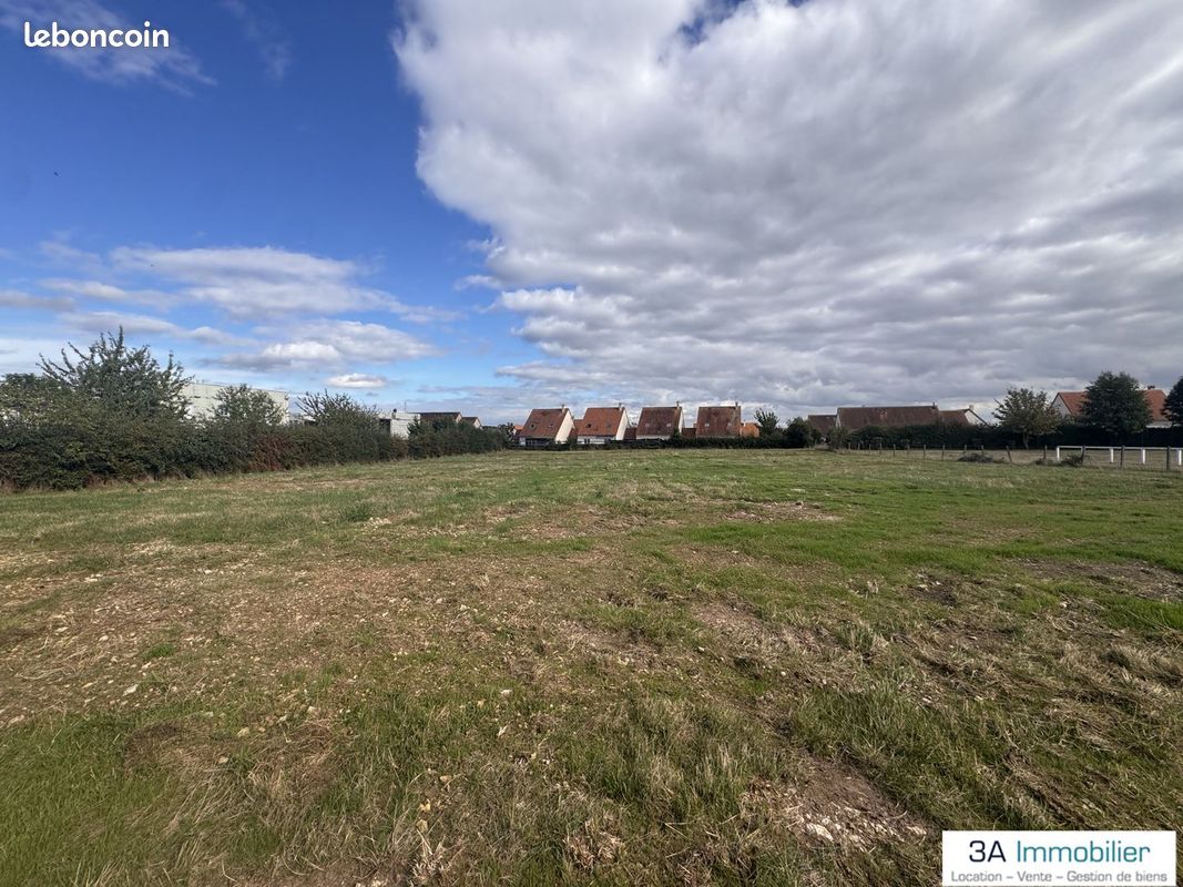 Terrain 378 m² · à Moult-Chicheboville · 69 950 €