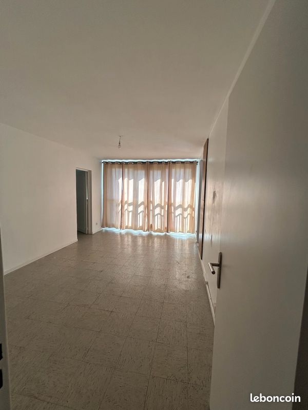 Appartement 3 pièces 62 m² · à Marseille · 62 m² · 850 €/mois