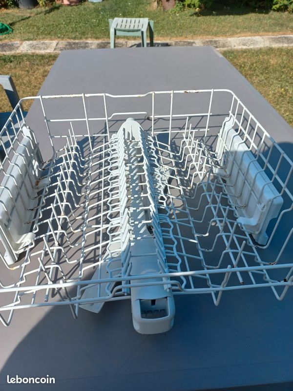 Panier supérieur lave vaisselle BRANDT DFH1332 (image 1)
