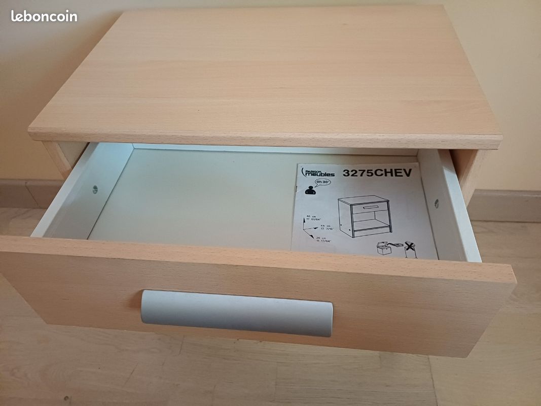 Table de chevet (image 2)