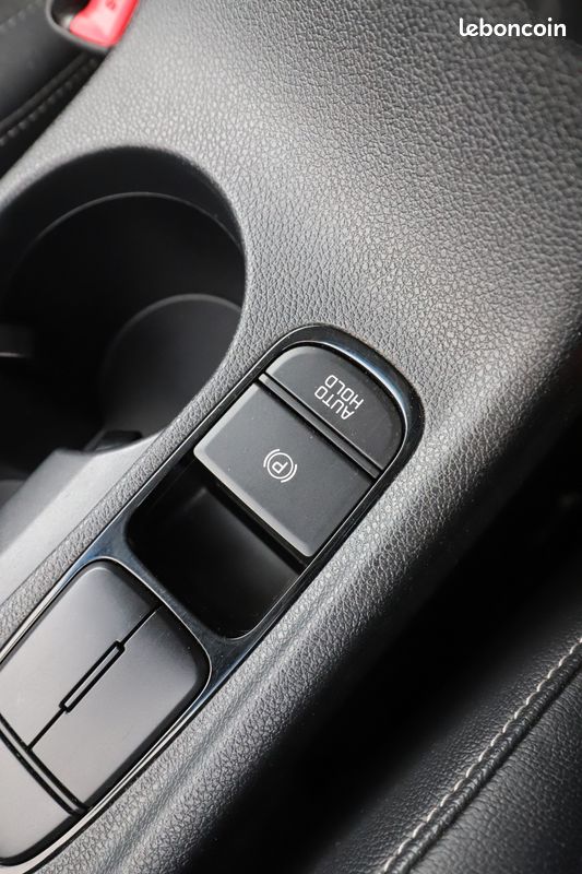 Kia Niro 1.6 GDi Plug-In Hybrid Active DCT6 141 ch (image 24)