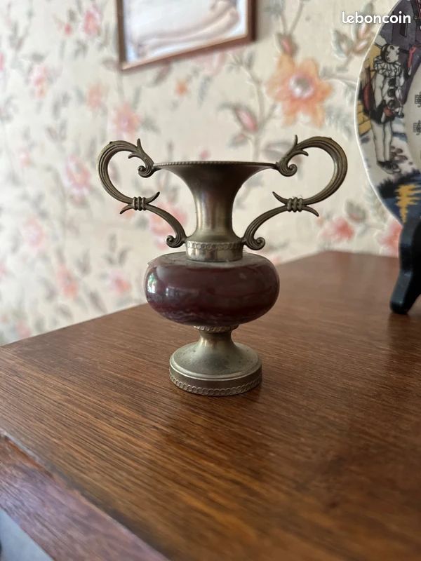 Mini vase (image 1)
