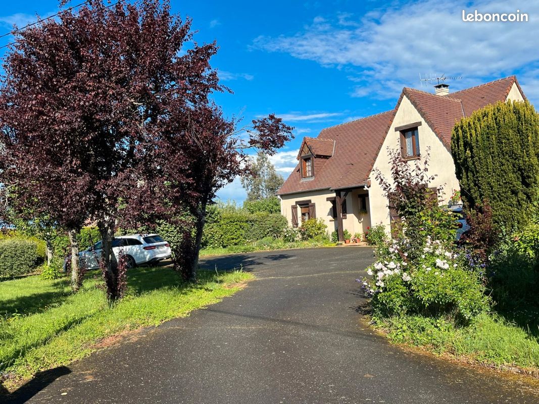 Maison 5 pièces 160 m² · à Beaumont-sur-Sarthe · 160 m² · 239 500 €