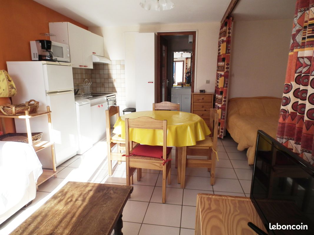 Location studio / villa (image 4)