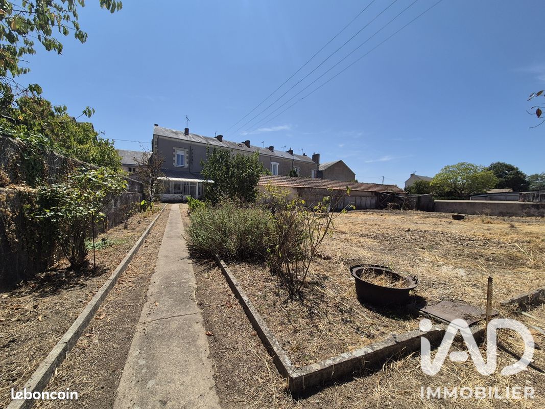 Maison 5 pièces 114 m² · à Thouars · 114 m² · 116 800 €