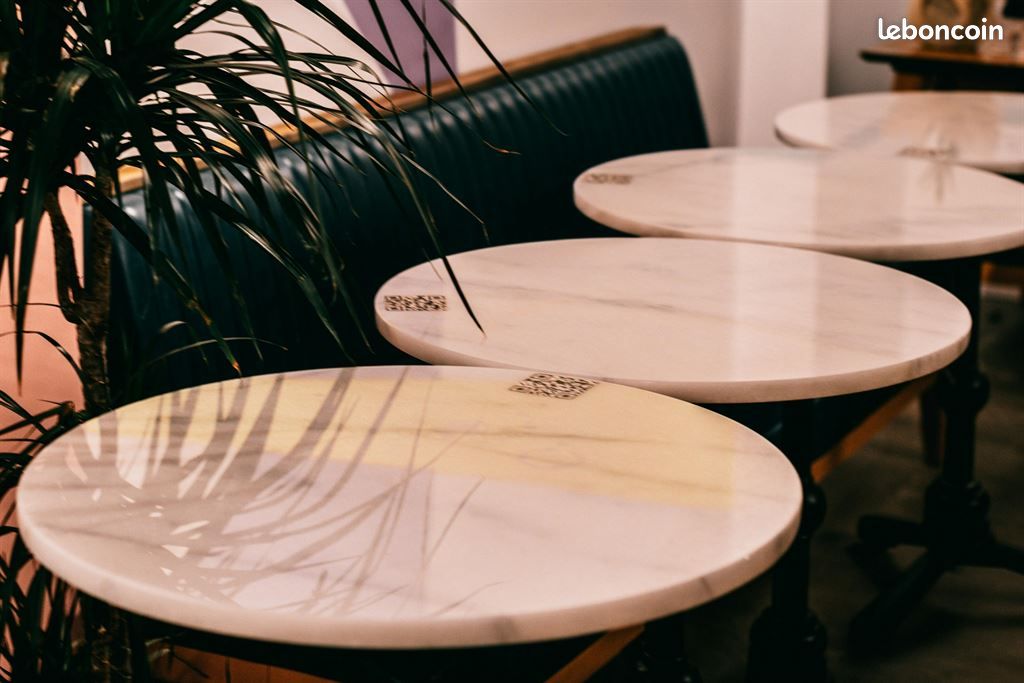 Bar, brasserie 137 m² PARIS (image 1)