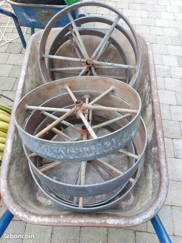 Roue en fer (image 3)