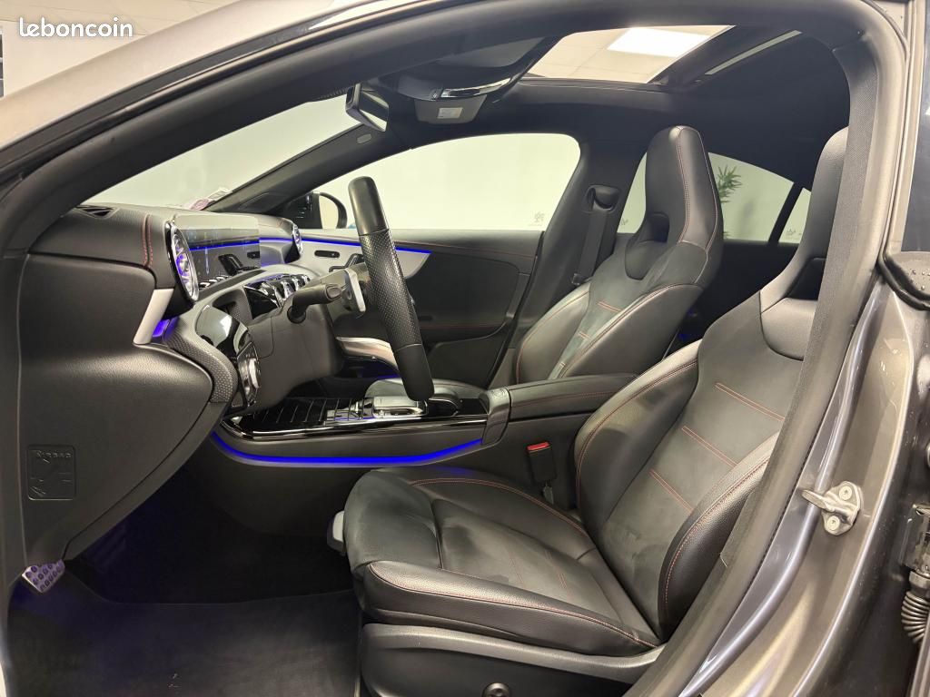 MERCEDES CLASSE CLA 200 AMG LINE 163 ch 7G-DCT - Toit ouvrant - Jantes multibranches (image 9)