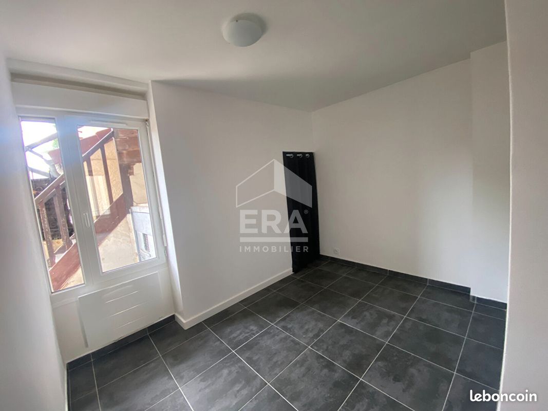 Appartement a louer etampes - 1 pièce(s) - 27 m2 - Surfyn