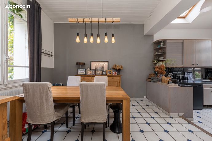 Maison 5 pièces 171 m²