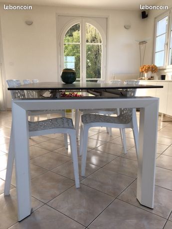 Table Calligaris extensible moving 10 places (image 2)