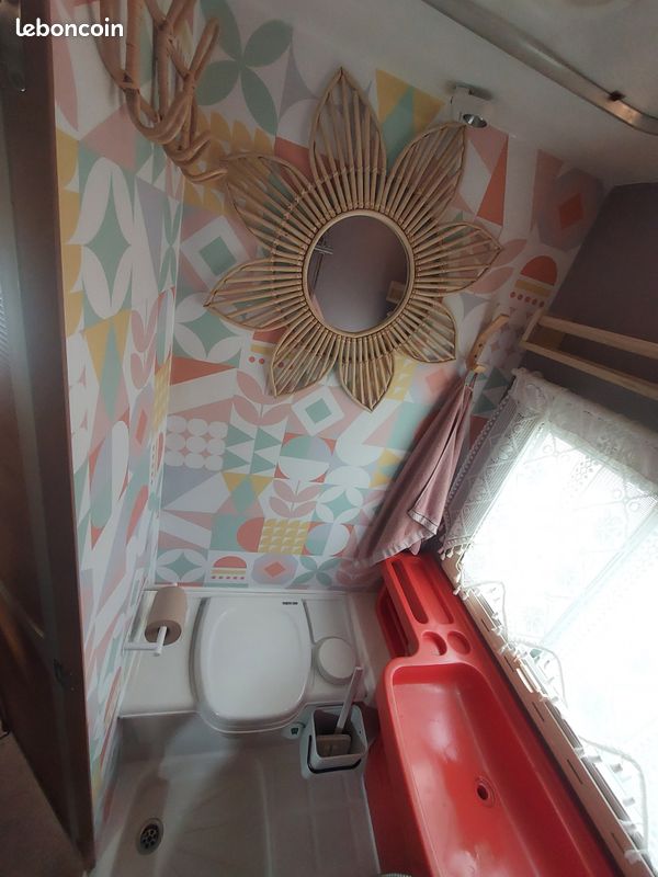 Camping-car J5 Pilote Atlantis 58CX 2,5lTD Direction assistée (image 3)