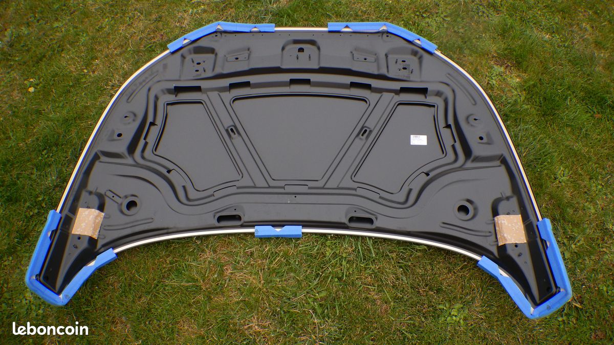 8x0823029 capot moteur audi a1 (image 2)
