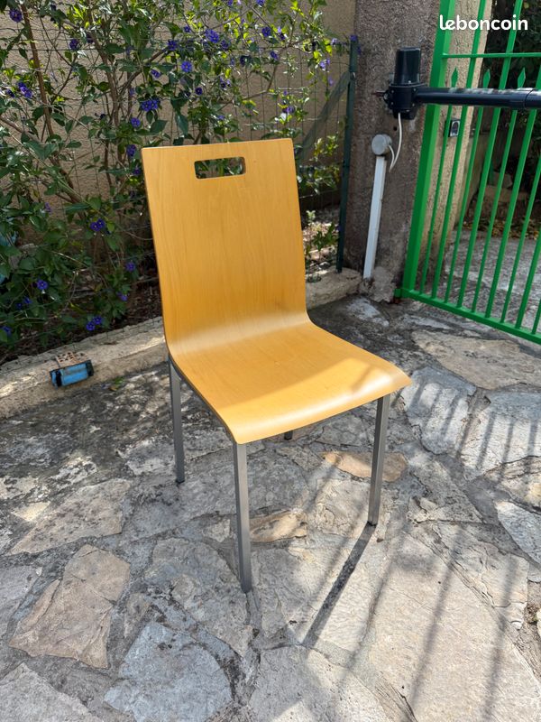 Chaises (image 2)