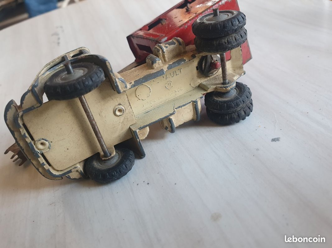 CIJ France - 1:43 - Renault Estafette Bleu réf 3.90 - In de