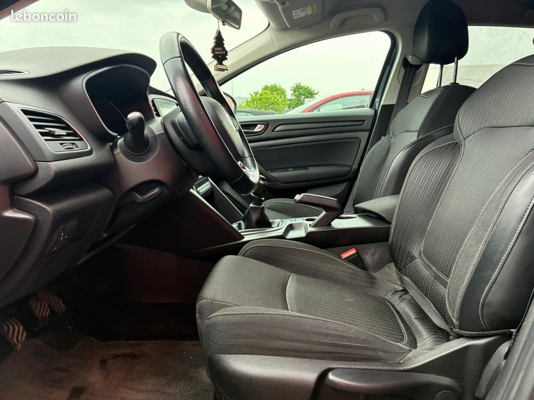 Renault MÉGANE IV Estate Intens 1.5 dCi 110 cv - GARANTIE 12 MOIS (image 10)