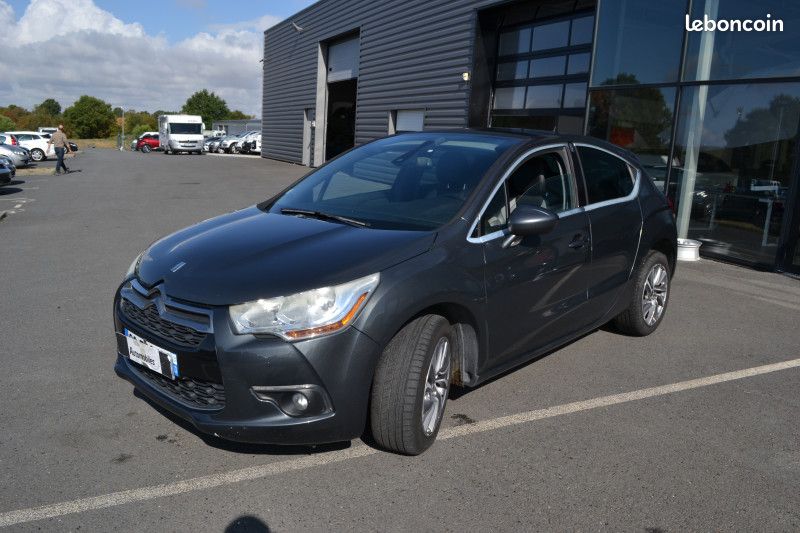 Citroen DS4 1.6 E-HDI115 AIRDREAM EXECUTIVE (image 2)
