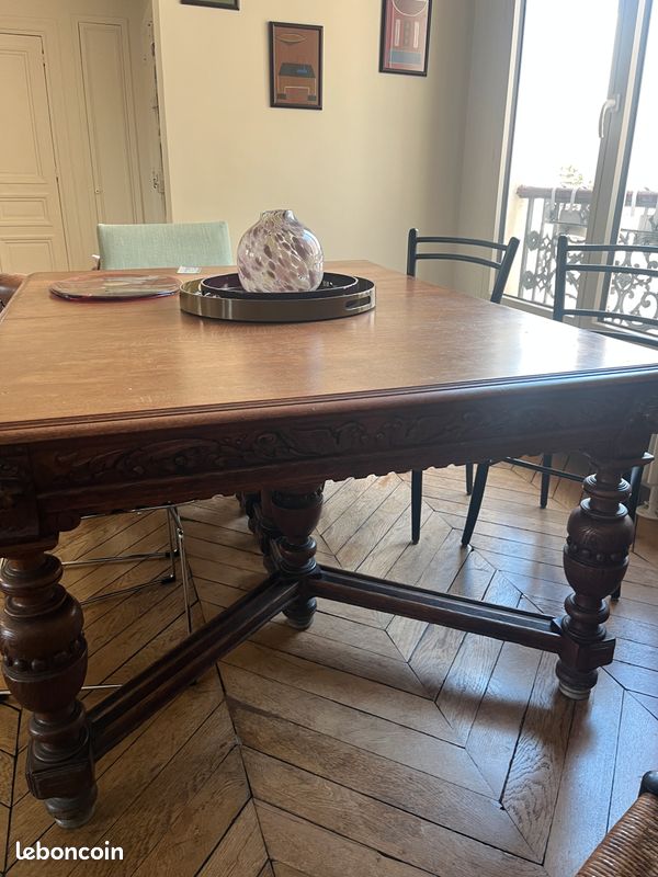 Vieille table de chateau (image 3)