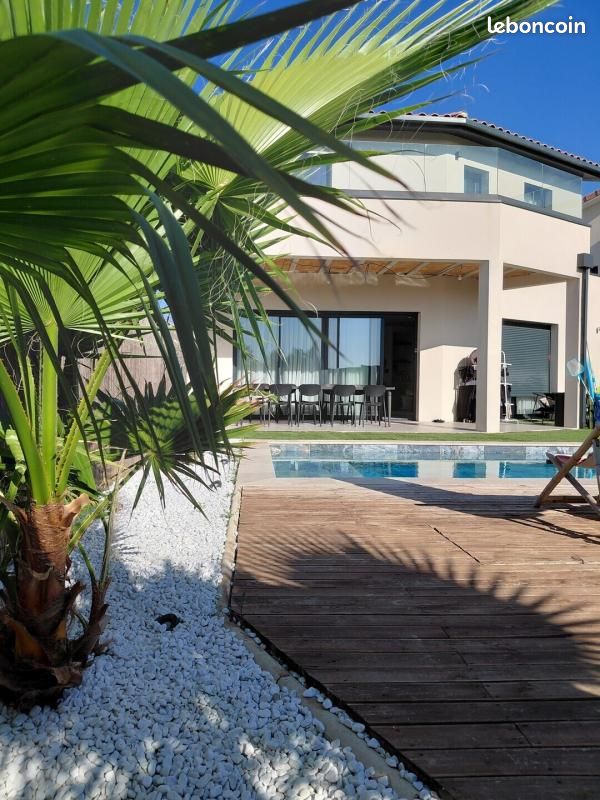 Maison 5 pièces 142 m² · à Saint-Brès · 142 m² · 560 000 €