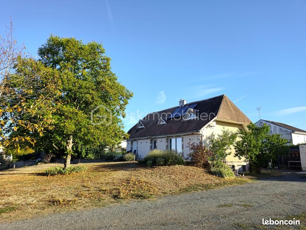 Maison 7 pièces 150 m² · à Ouzouer-sur-Loire · 150 m² · 240 000 €