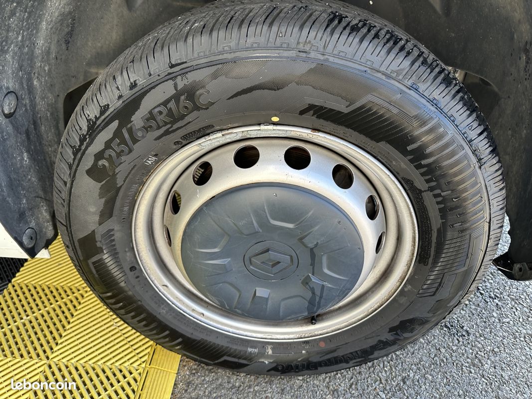 Renault MASTER III FG F3300 L2H2 2.3 DCI 135CH CONFORT E6 (image 15)