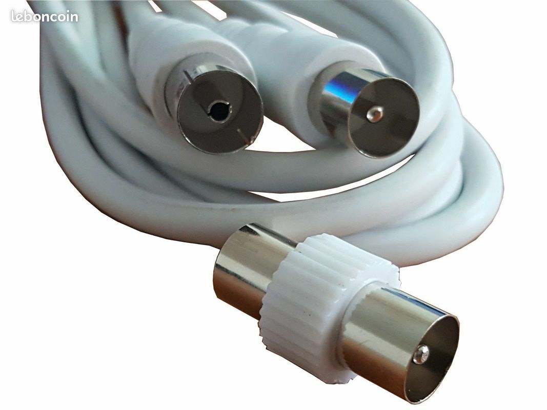 Câble coax coaxial d'antenne TV 2m Male Femelle + Adaptateur Male Male (image 1)