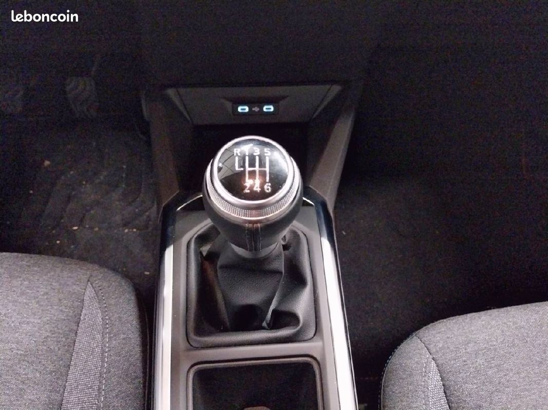 RENAULT Clio TCe 115 ch Evolution + (image 13)