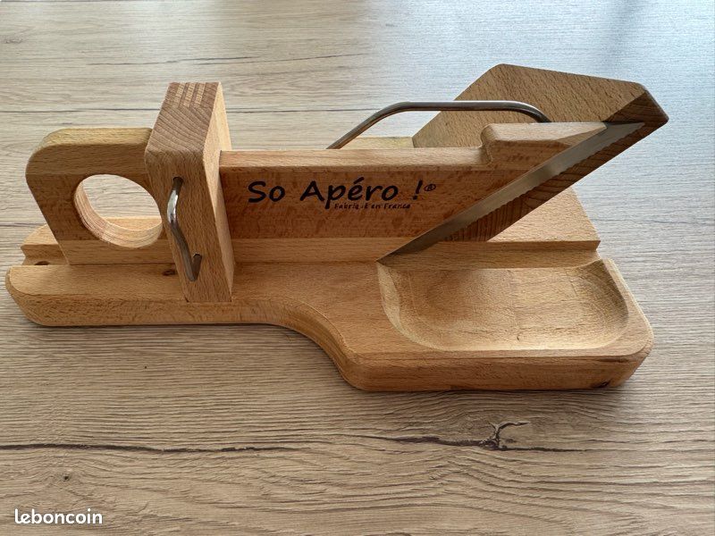 Ancienne Planche à Découper En Bois Sculpté - Motif Poisson - 46 Cm - Bon État