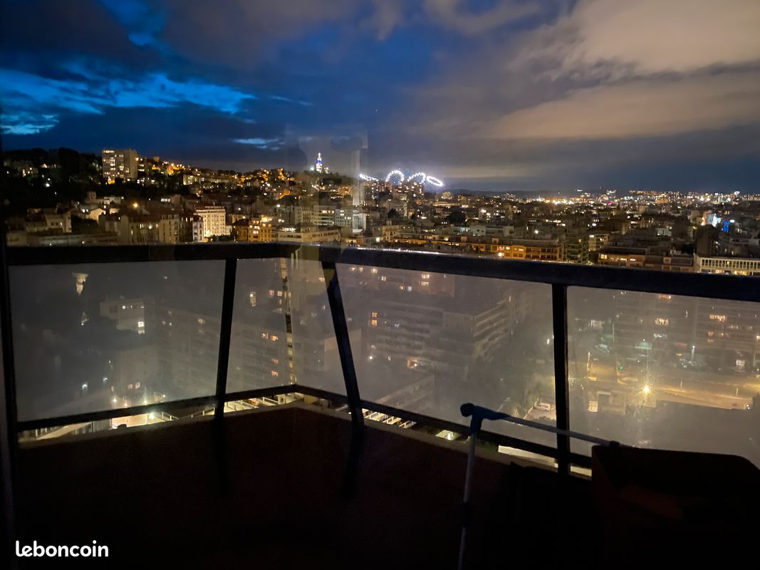 Appartement 1 pièce 28 m² · à Marseille · 28 m² · 180 000 €