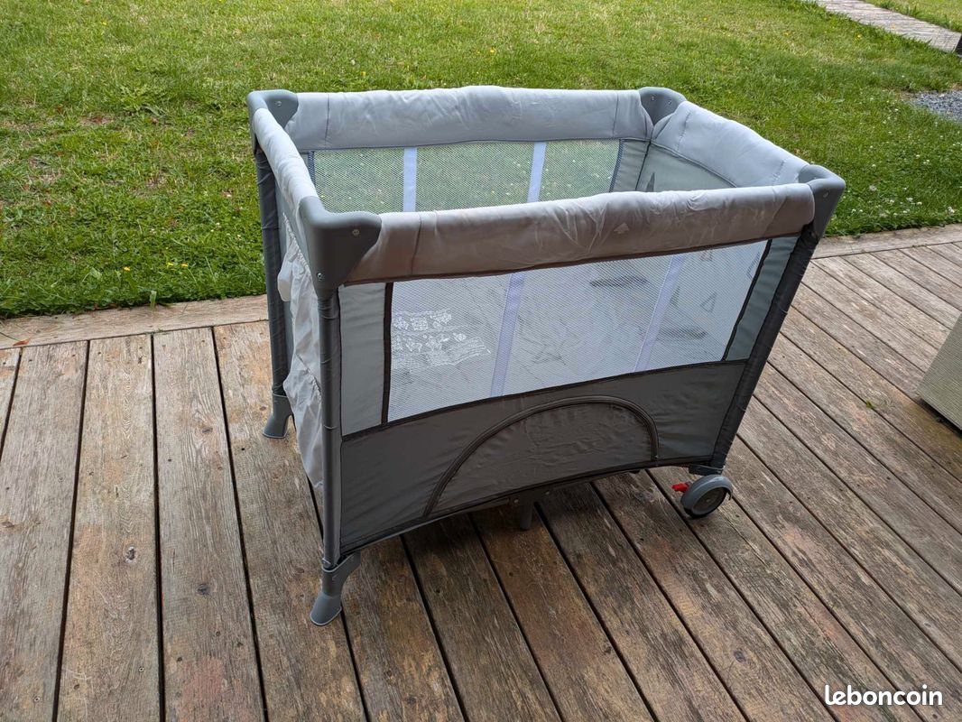 Lit parapluie bébé Safety 1st (image 1)