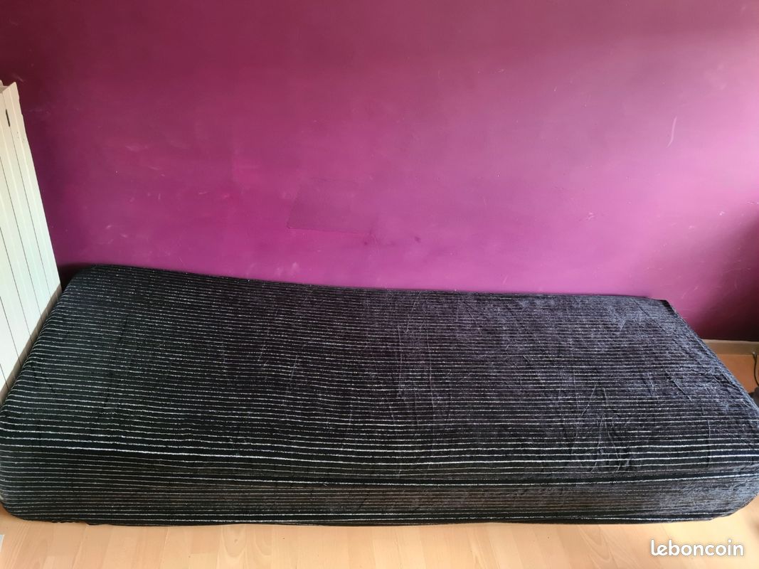 Matelas de sidari avec housse (image 1)
