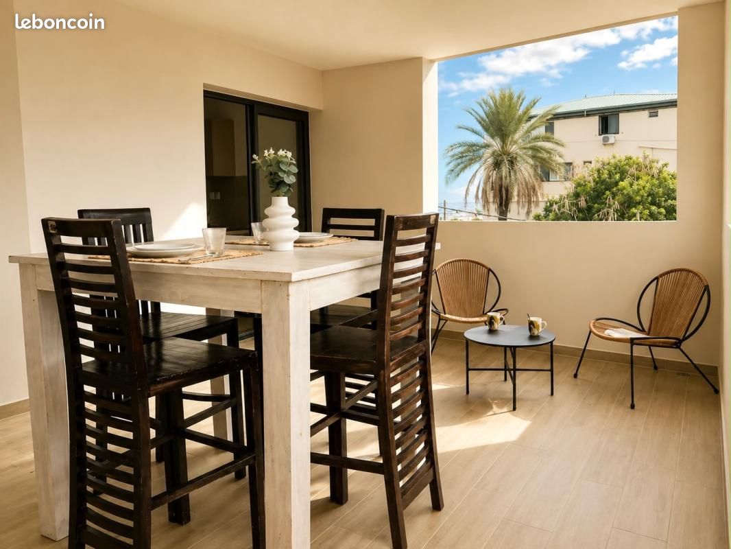 Appartement 2 pièces 42 m² · à Saint-Pierre · 42 m² · 1 200 €/mois
