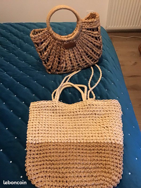 Deux sacs les deux a4 (image 1)