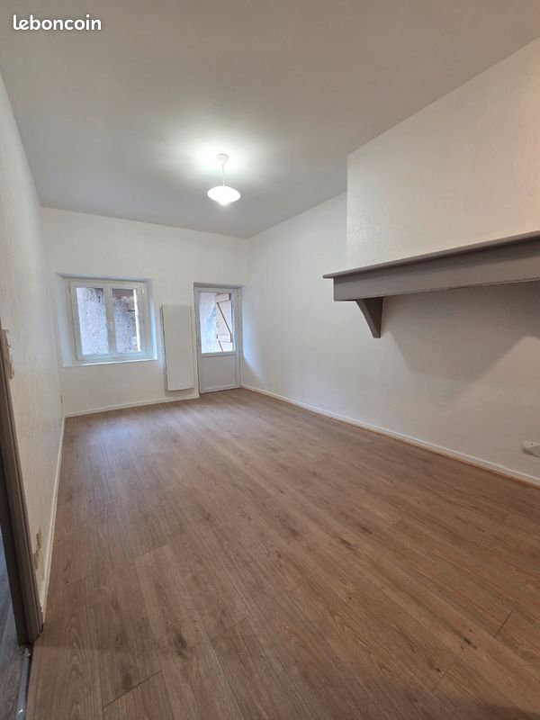 Appartement 2 pièces 36 m² · à Réalmont · 36 m² · 430 €/mois